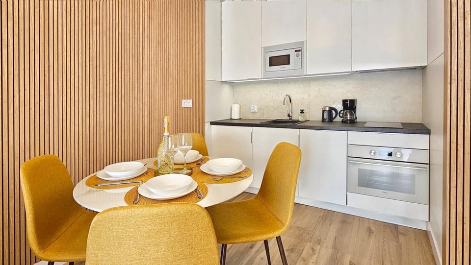 HolidayHomePL Sea & Forest C421 z sypialnią, basen, spa, gym GRATIS Apartment in Miedzyzdroje