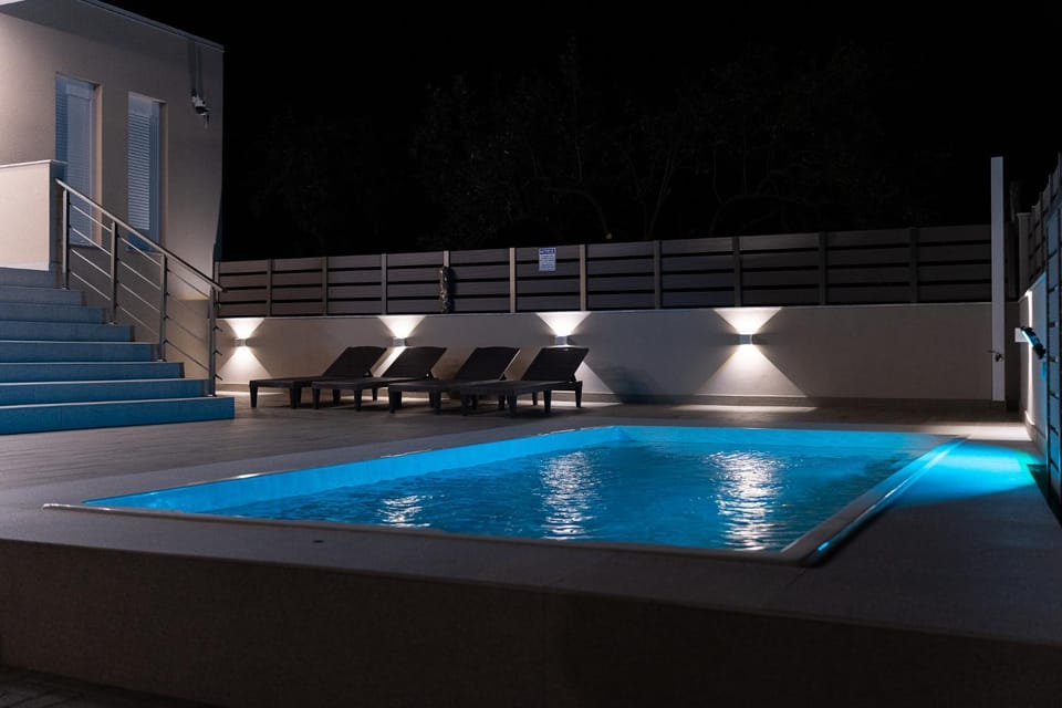 MARRONI RETREAT - Pool - Spa - Gym Apartment in Pieria, Greece