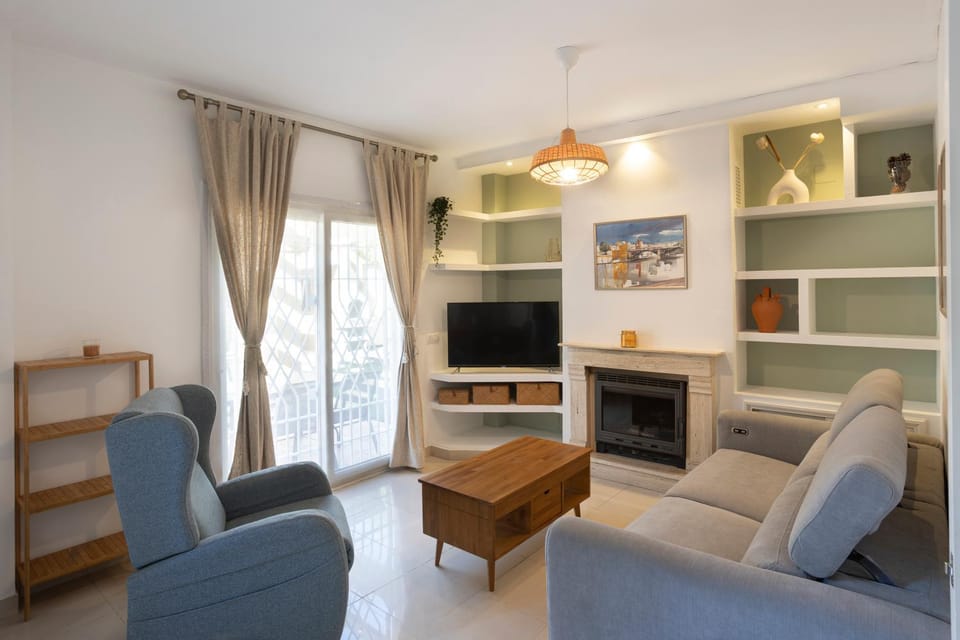 Home2Book Spacious Family Villa with Pool, Sevilla Villa in Costa de la Luz