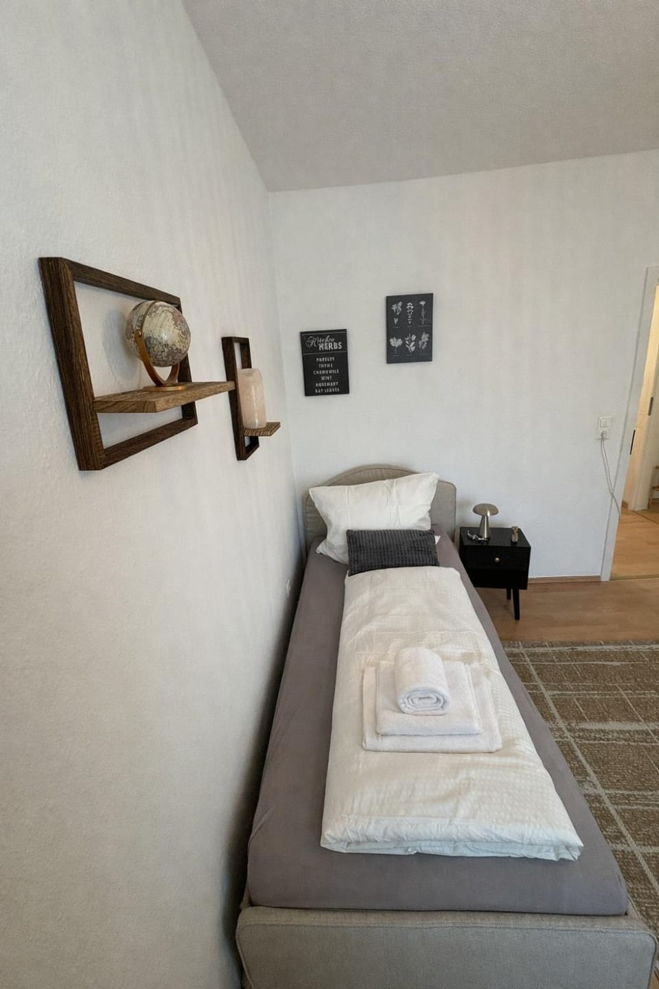 Top ausgestattete 2 Zimmer Wohnung mit Parkplatz Apartment in Mannheim