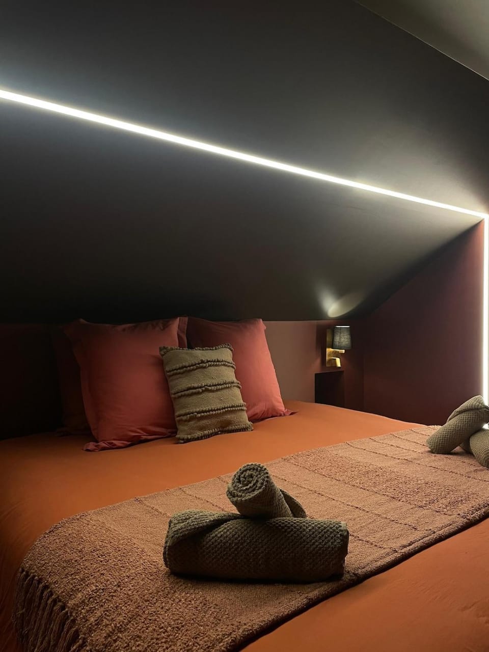Proche de Rennes, La suite Napoléon, luxueuse Loveroom, Jacuzzi, sauna privatif Villa in Brittany