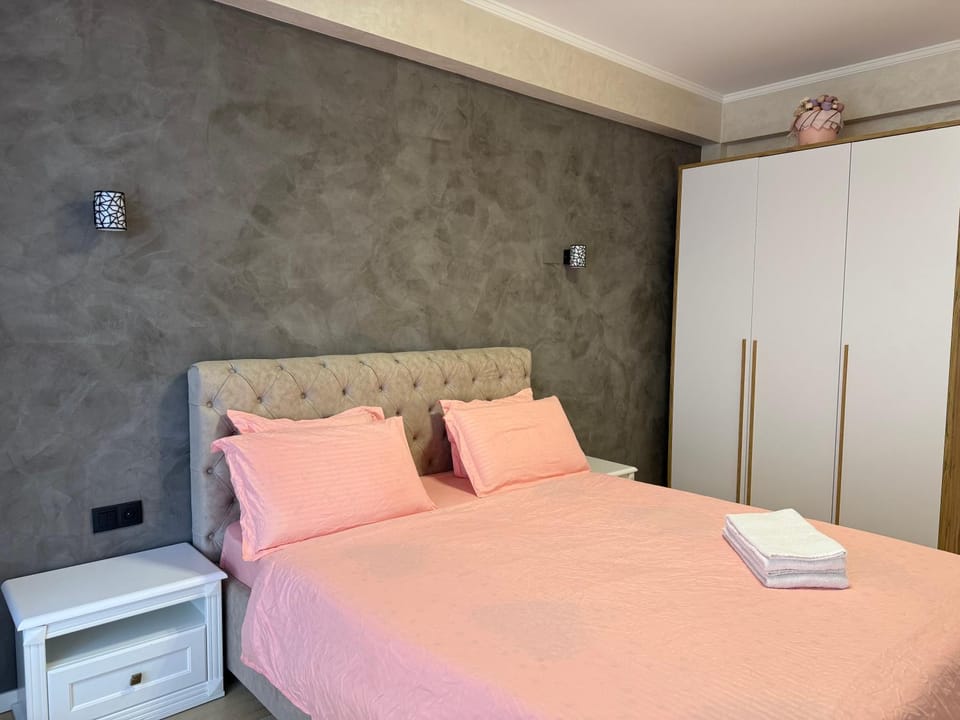 Apartament white Park Green Apartment in Chișinău