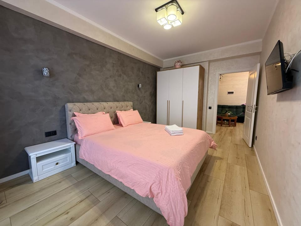 Apartament white Park Green Apartment in Chișinău