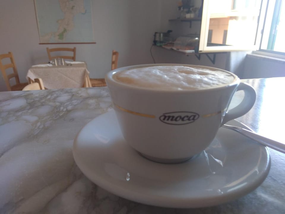 Coffee/tea facilities, Drinks