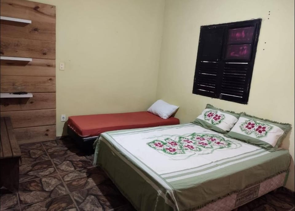 Casa Temporada para feriados 600 MT Rua do Lazer House in Pirenópolis