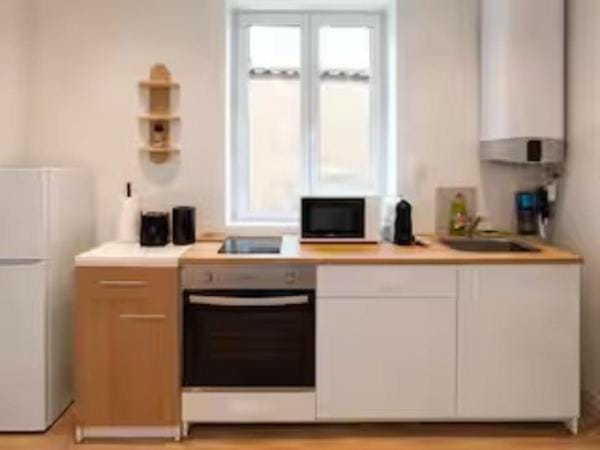 Kitchen or kitchenette, stove