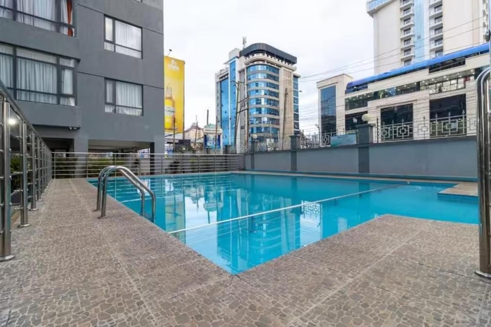 Swimming pool