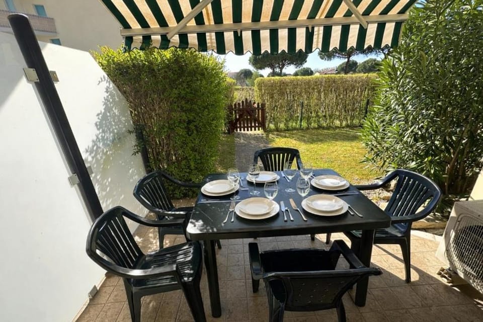 Patio, Garden, Balcony/Terrace