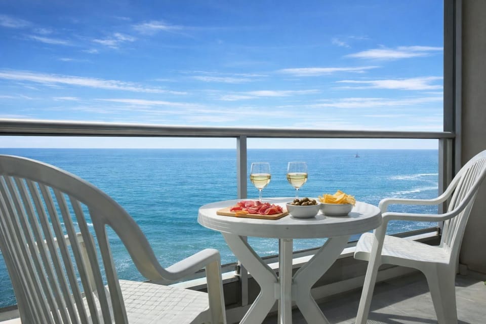Appartement face mer, balcon - 4 personnes Apartment in Château-d'Olonne