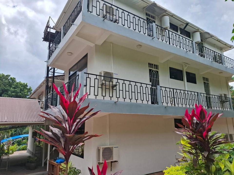 G4 homez Bed and Breakfast in Tanzania
