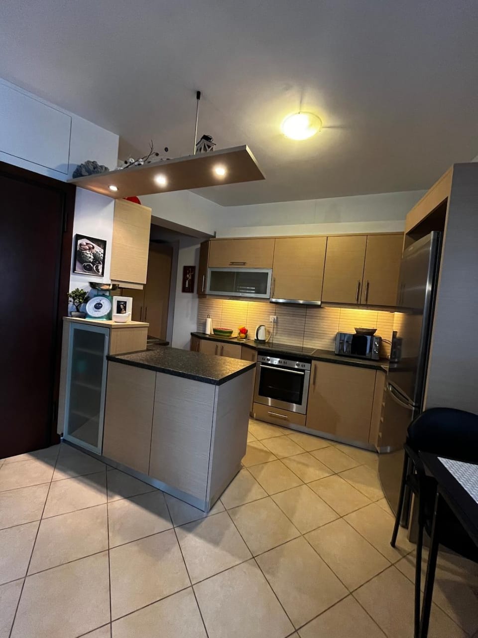 Piraeus Modern 1BR Impeccable Well-Maintained Apartment in Pireas