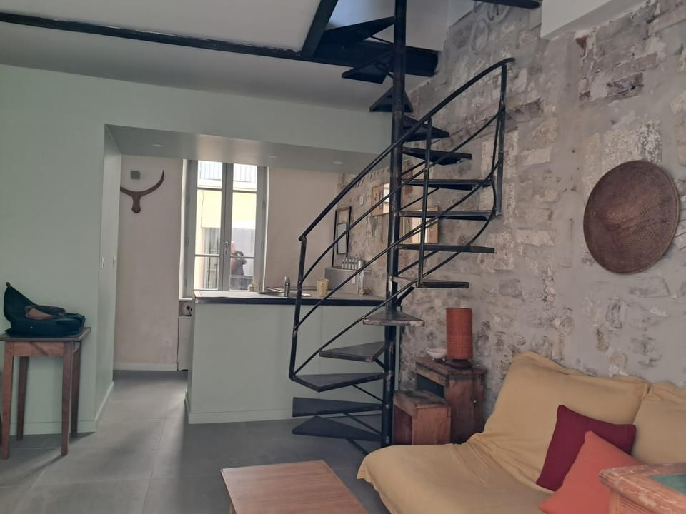 Maison avec cour en plein cœur d'Avignon House in Avignon