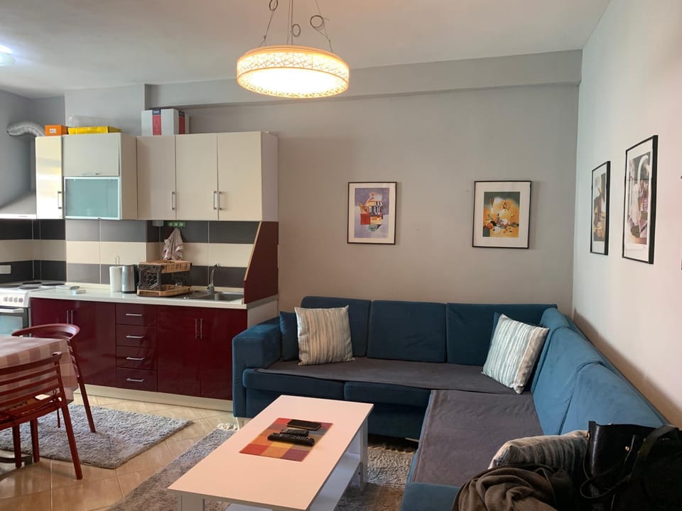 Ellas Beach Apartment- Shkembi i Kavajes Apartment in Tirana County, Albania