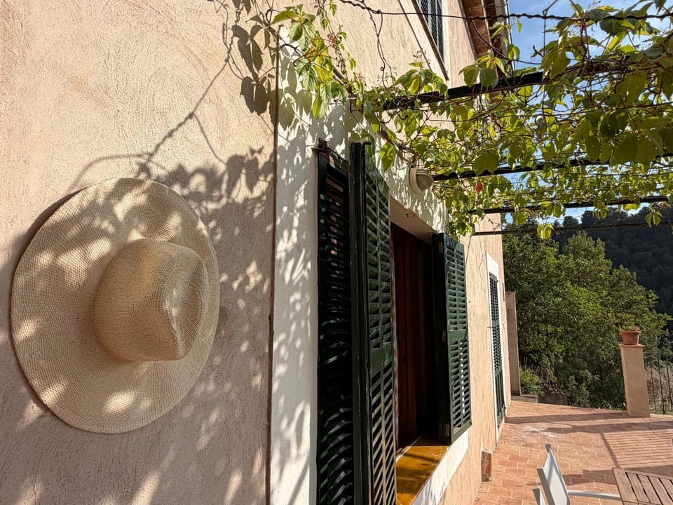 Tramuntana Sunset House in Serra de Tramuntana