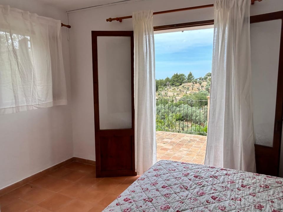 Tramuntana Sunset House in Serra de Tramuntana
