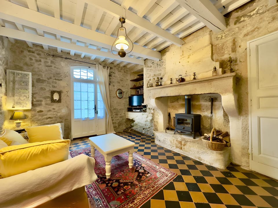Property building, Living room