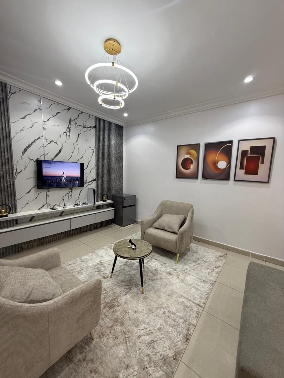 Luxury One Bedroom Apartment in Osapa Lekki Apartment in Lagos, Nigeria