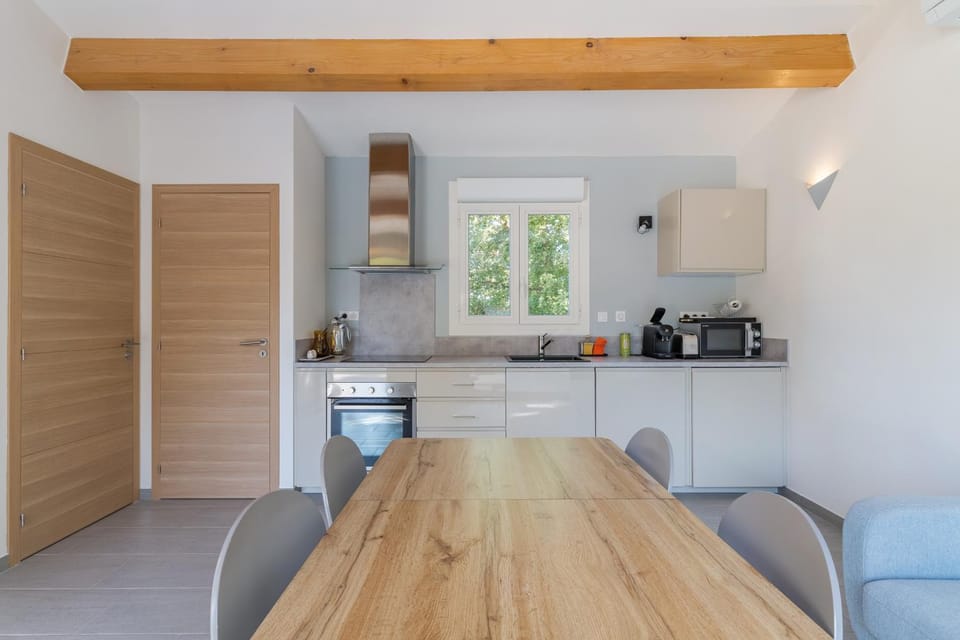 La Rouveraie, Maison 35 M² House in Le Puy-Sainte-Réparade