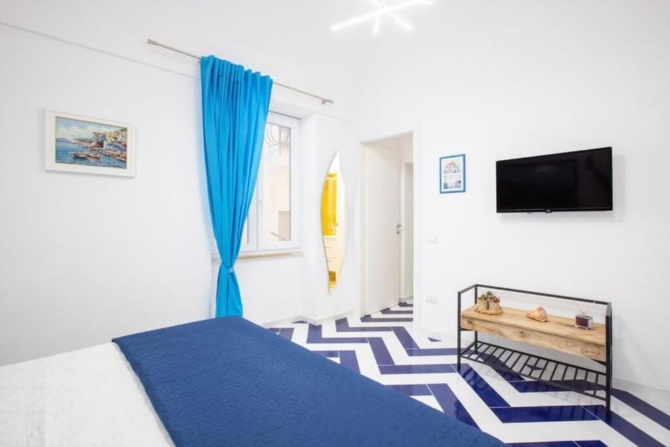 Sealand Lobra - Cozy small apartment by the sea perfect for two people Apartment in Massa Lubrense
