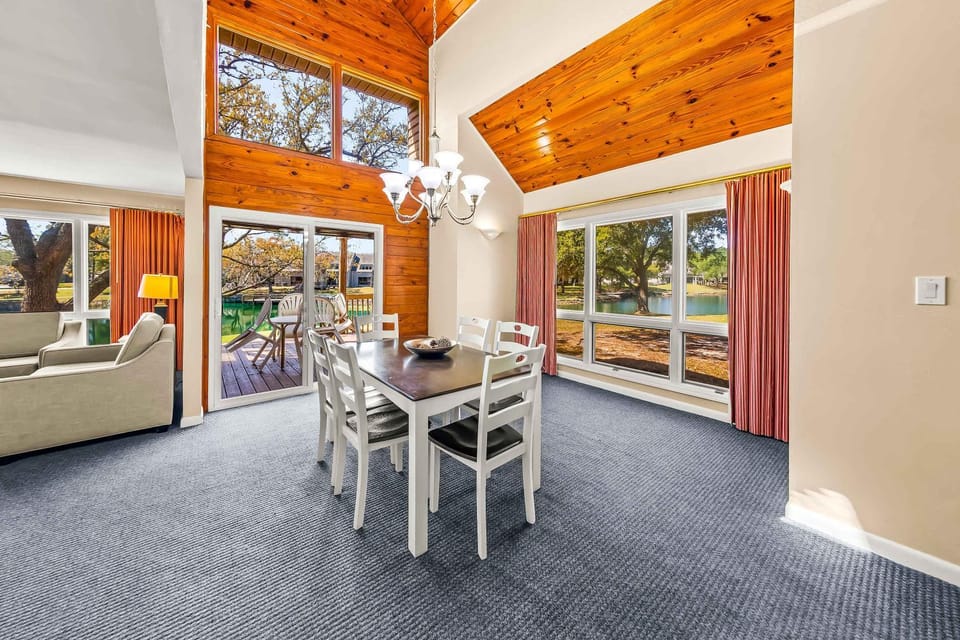 Beautiful Sand Castle Village 3 Bedroom townhome House in Fairfield Harbour
