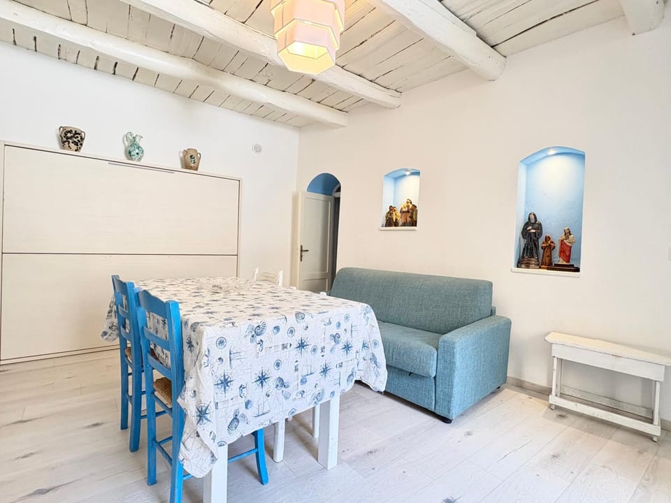 Santi e Briganti Apartment in Tropea