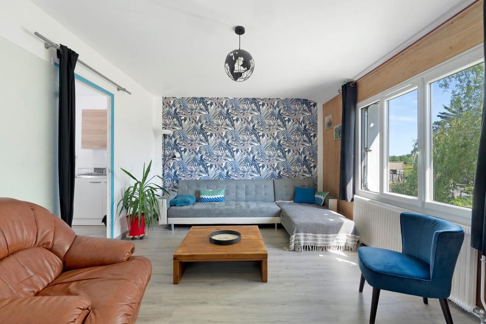 Property building, Living room