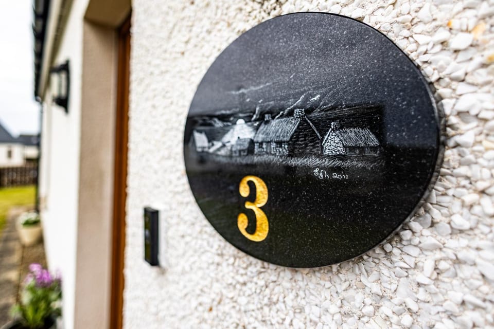 3 Breckan Brae House in Scotland