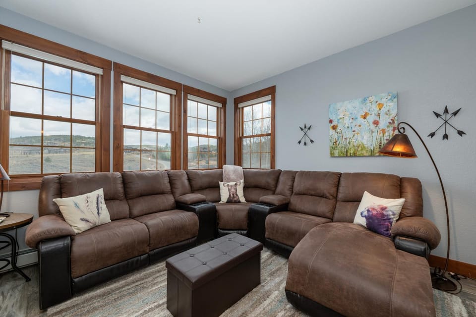 Kicking Horse Buckskin 3-205 Apartment in Granby