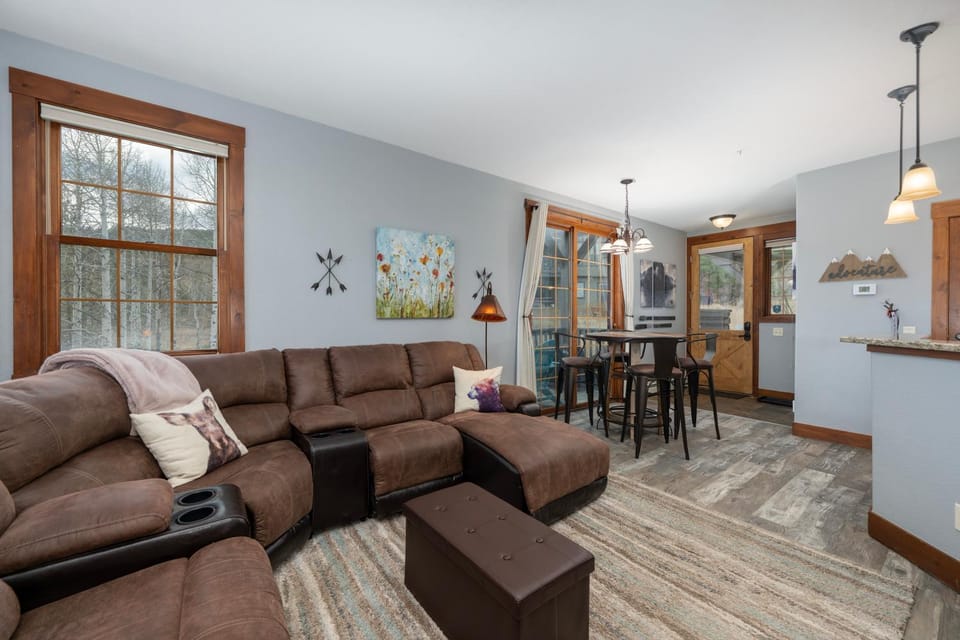 Kicking Horse Buckskin 3-205 Apartment in Granby