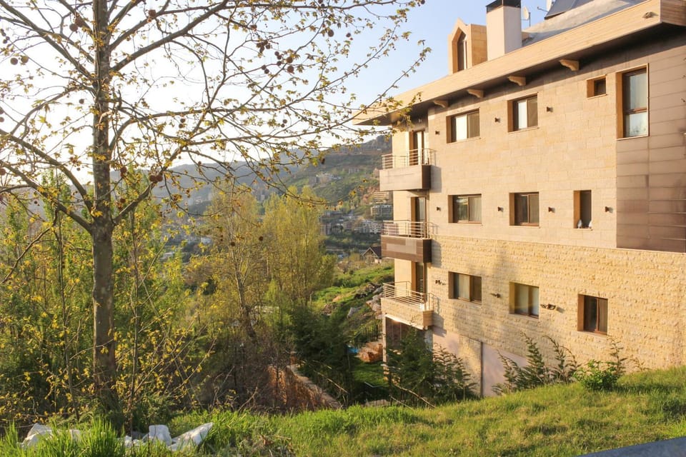 Austria Luxury Apartments, Faraya Hotel Apartment in Africa