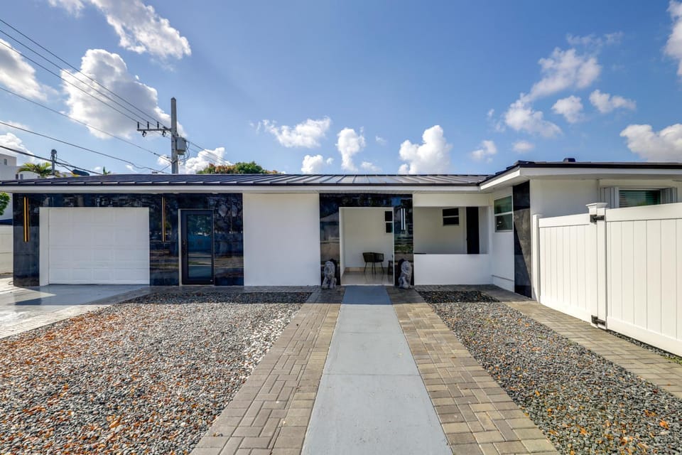 Stroll to Dtwn: Delray Beach Home w/ Outdoor Oasis House in Delray Beach