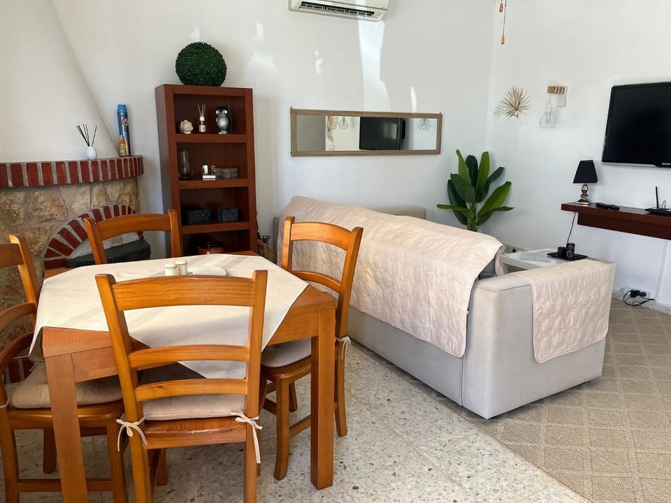 Relaxation and sun in Calpe with a nearby pool House in Calp