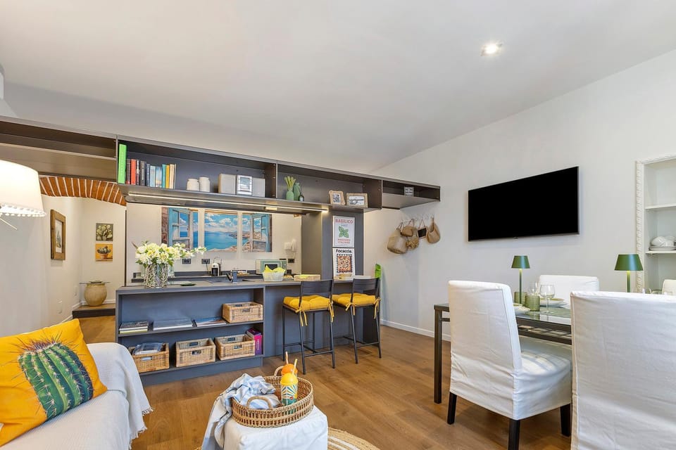 Property building, Living room