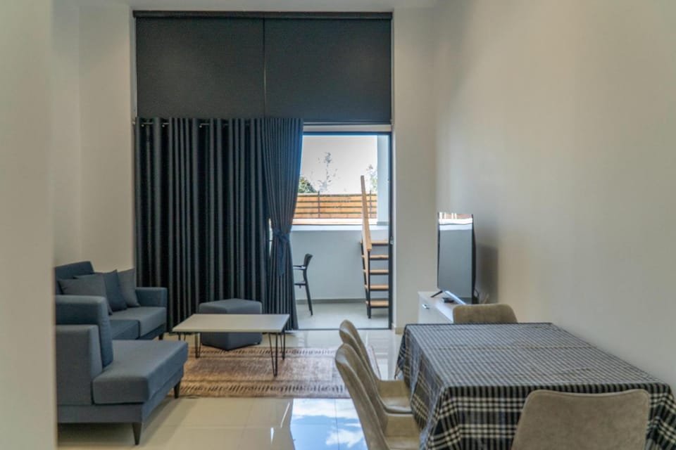 Riviera Poolside Duplex Apartment in Sarandë