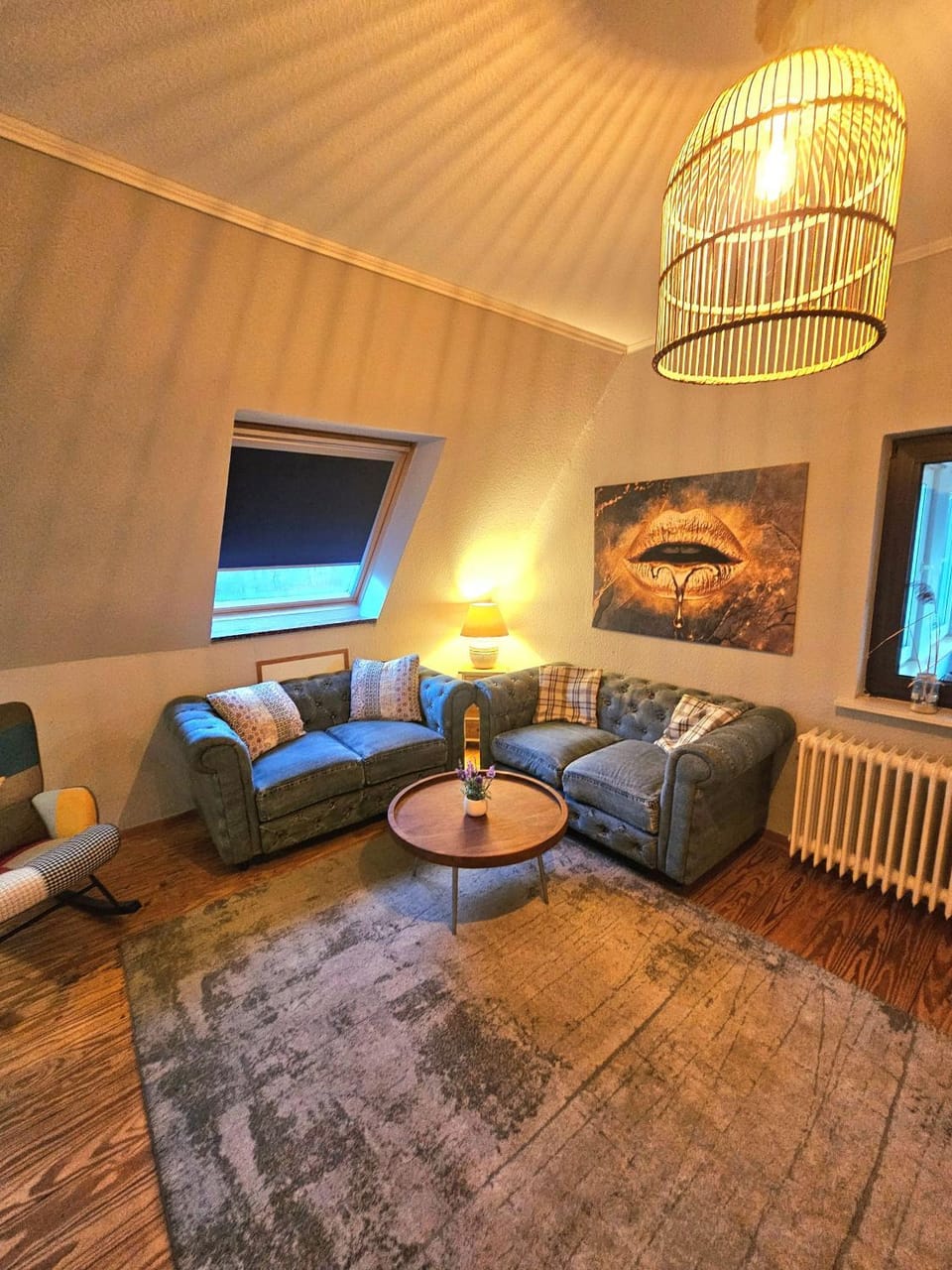 Living room, Seating area