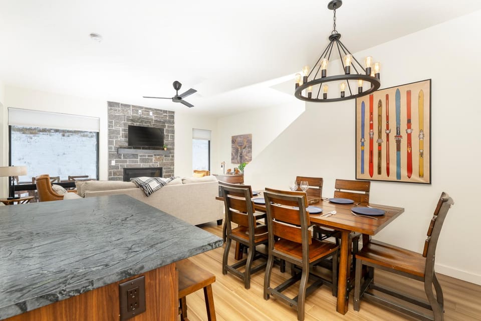 Base Camp Townhome #106 Villa in Granby