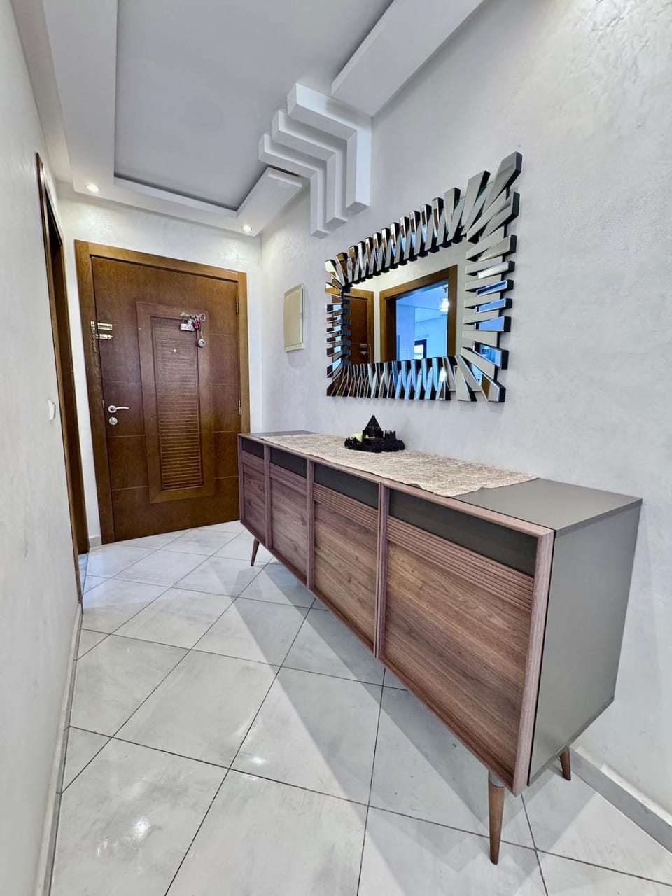 App de Luxe Meublé de A à Z à 5min de TGV Apartment in Rabat-Salé-Kénitra