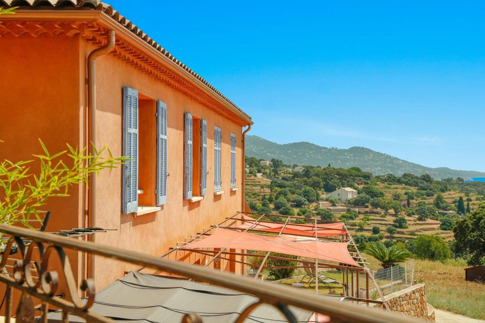 Day, Natural landscape, View (from property/room), Balcony/Terrace, Garden view