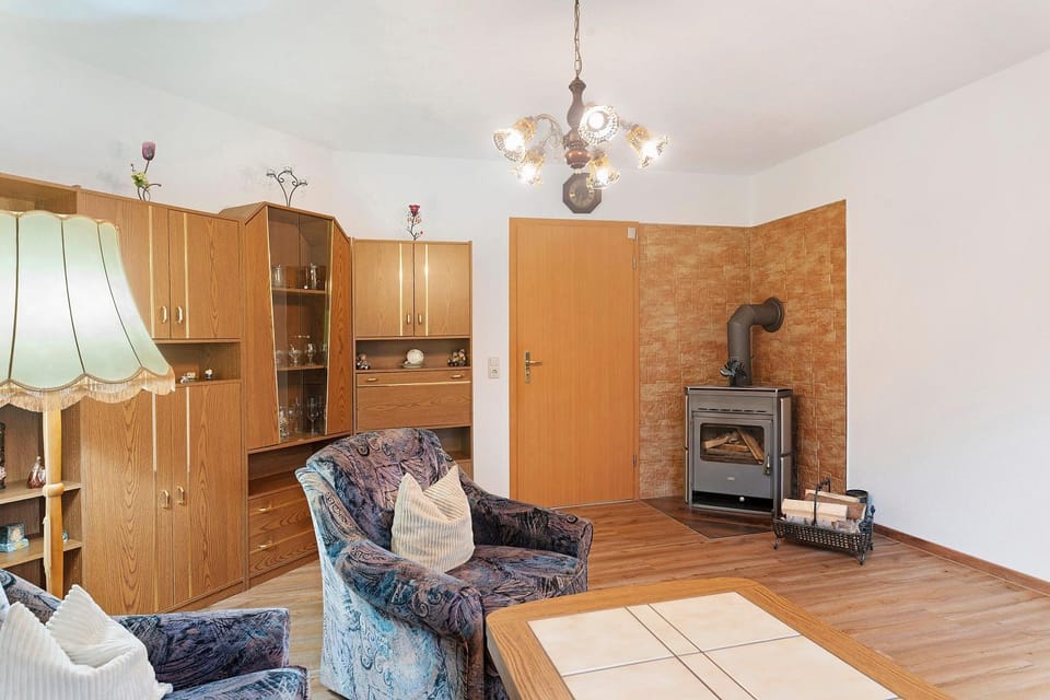 Ferienwohnung sehr ruhig House in Thuringia, Germany
