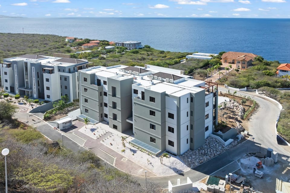 Property building, Bird's eye view