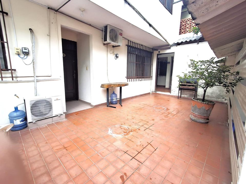 Patio, Inner courtyard view