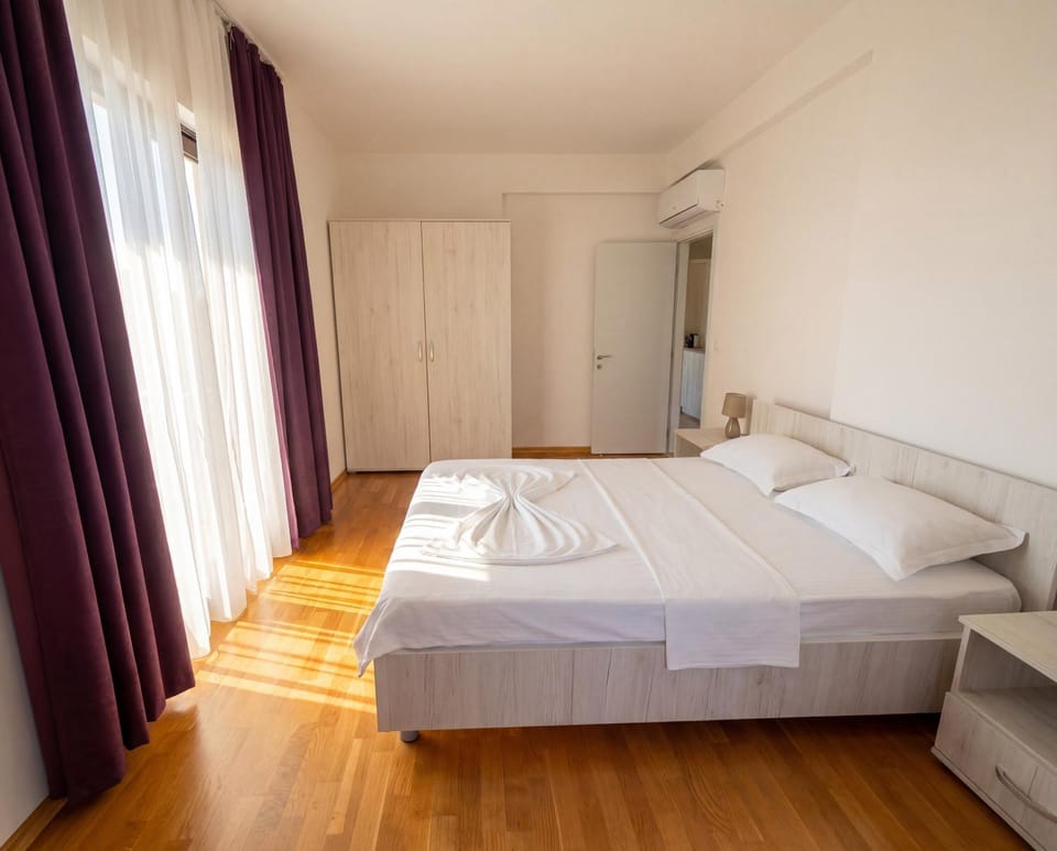 Sunny side resort & spa apartments Apartment in Budva Municipality