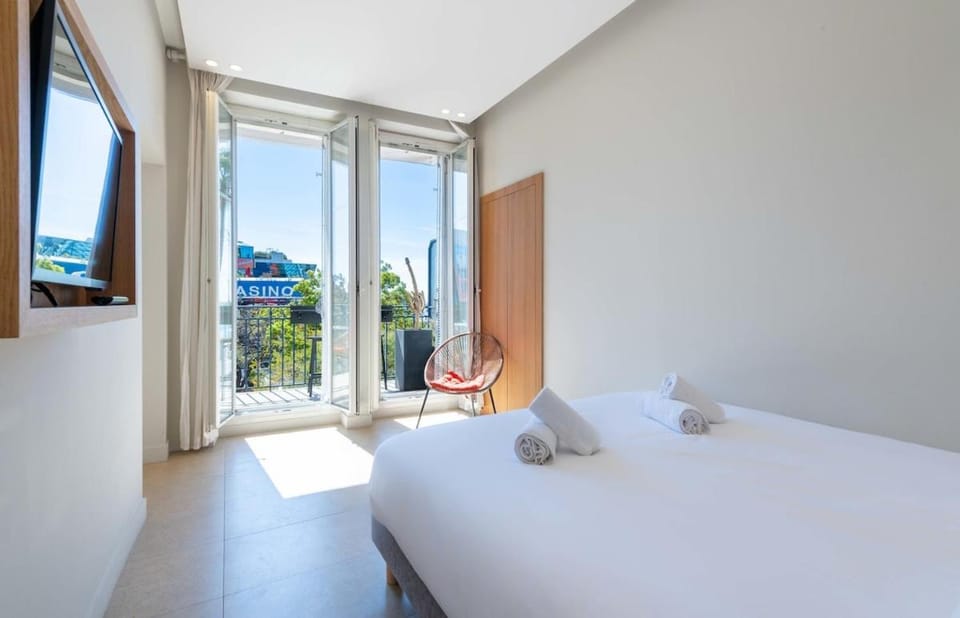 2Bedroom Apartment Front Palais des Congres Cannes City Center Apartment in Cannes