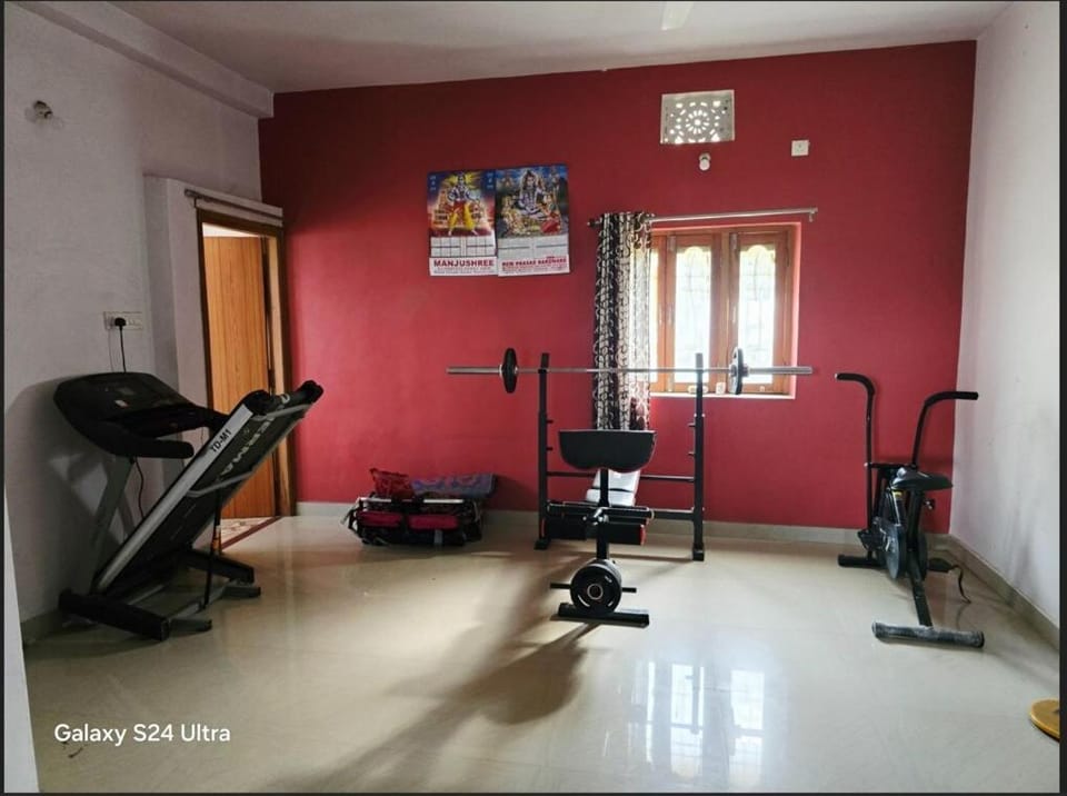 Prime 2BHK Near Ring Road Spacious & Family frdly Apartment in India