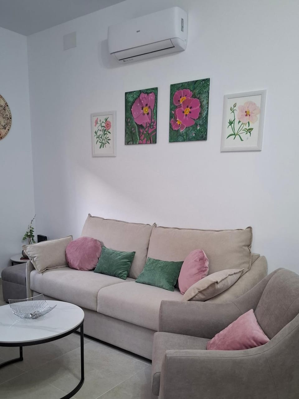 Property building, Living room
