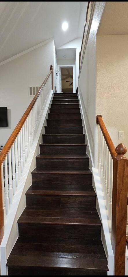Spacious 4BR Retreat |Pool Table| Firepit & Hottub House in Kyle