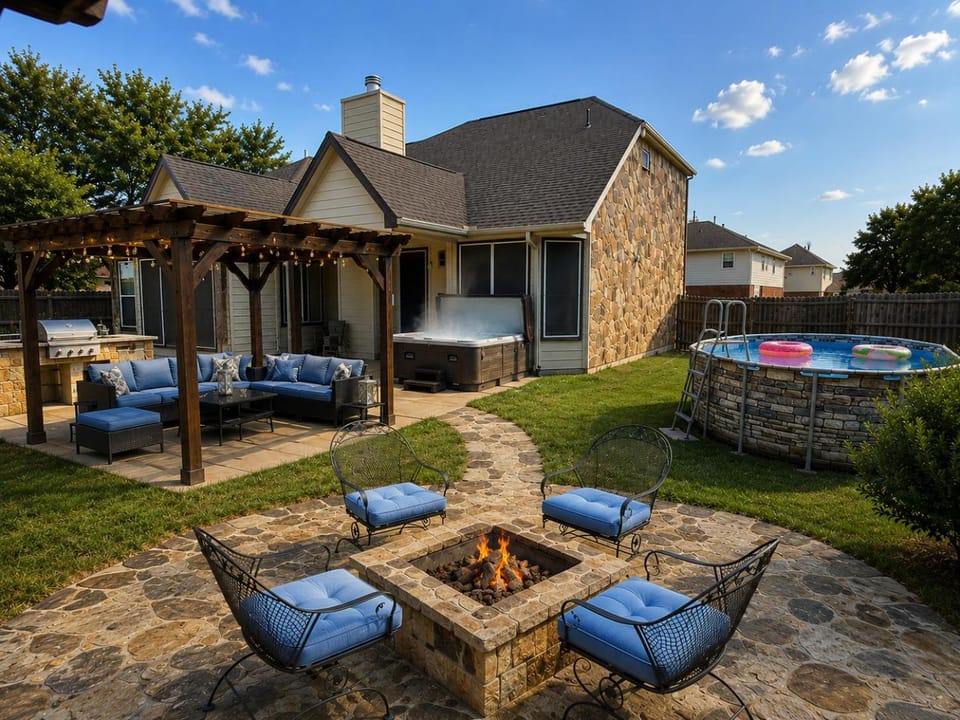Patio, BBQ facilities, Garden, Hot Tub, Seating area, Swimming pool