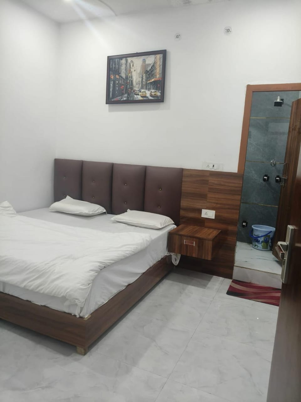 amit guest inn vrindavan Bed and Breakfast in Uttar Pradesh