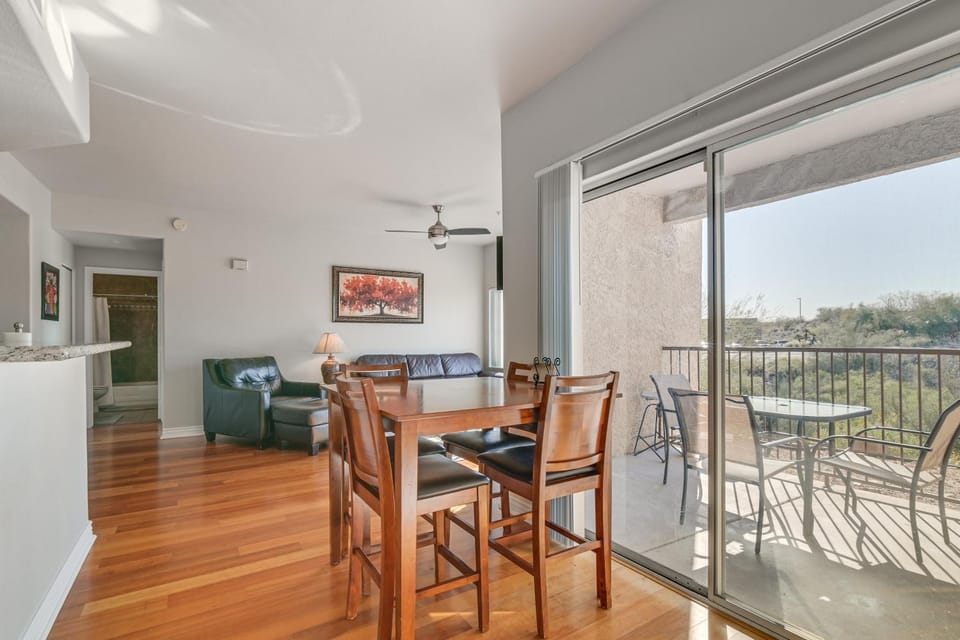 Hike & Golf in Fountain Hills! Resort-Style Condo House in Fountain Hills