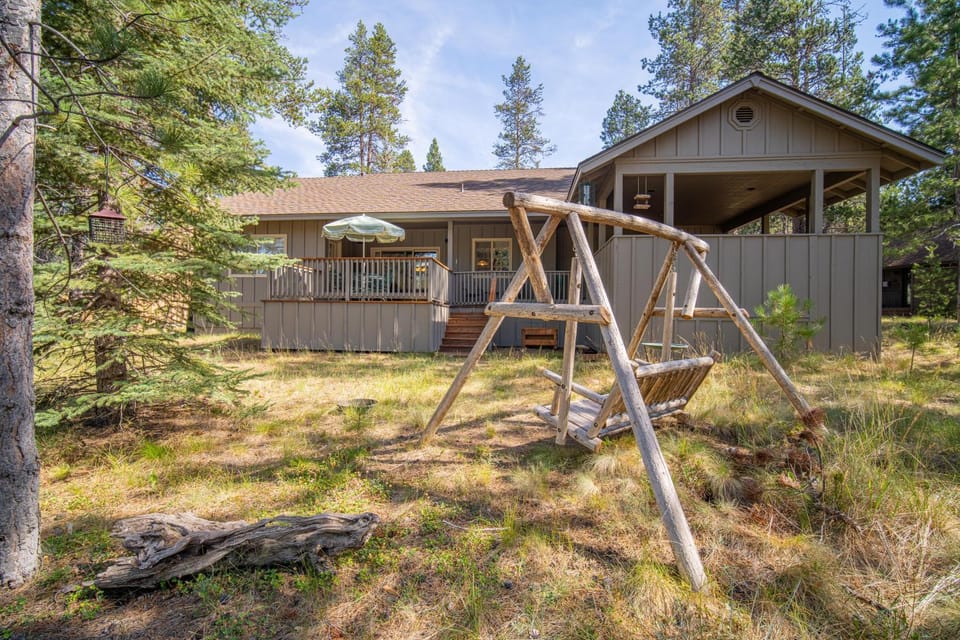 9 Todd Lane House in Sunriver